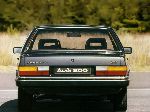 photo 9 l'auto Audi 200 Sedan (44/44Q 1983 1991)