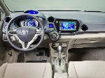 foto Auto Honda Insight Puerta trasera (2 generacion [el cambio del estilo] 2011 2015)