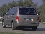 photo 9 l'auto Kia Carnival Minivan (1 génération [remodelage] 2001 2006)